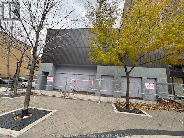 747 Ouellette Avenue, Windsor, ON, N9A6T2