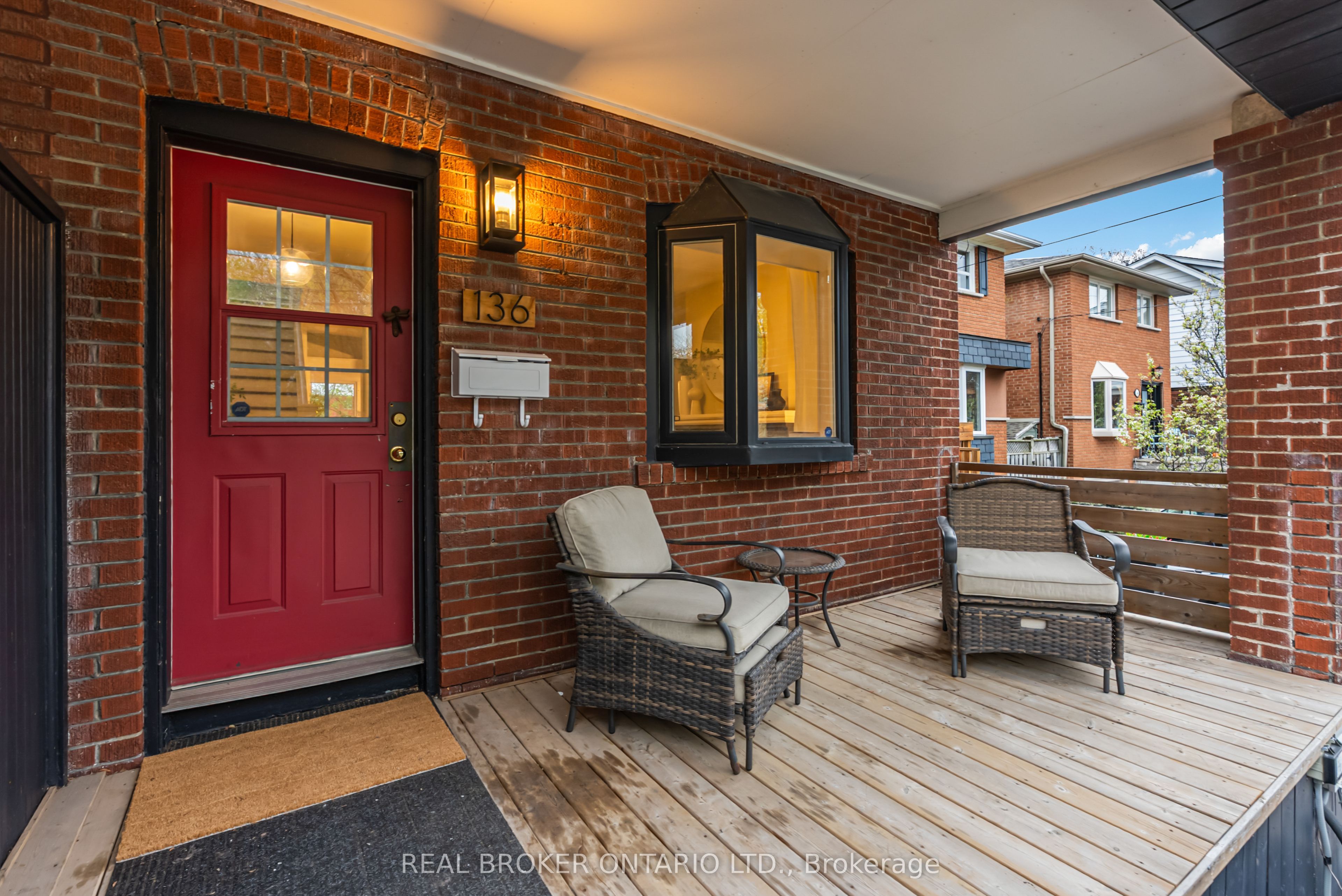 136 Blantyre Avenue, Toronto, ON, M1N 2R5 photo 2