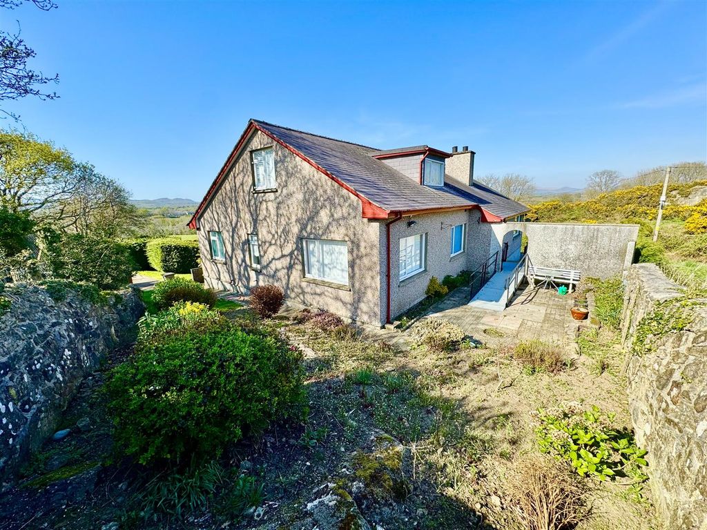Additional image 18 of 5 bed detached house for saleLleyn Street, Pwllheli LL53
