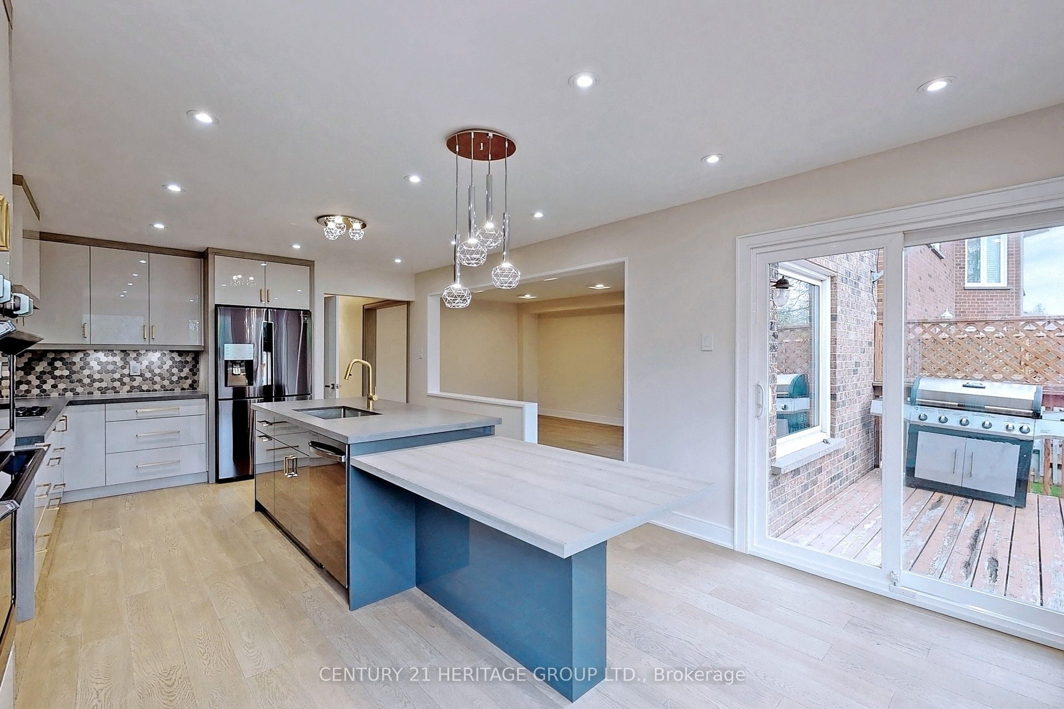 26 Castleridge Drive, Richmond Hill, ON, L4B 1N9 photo 5
