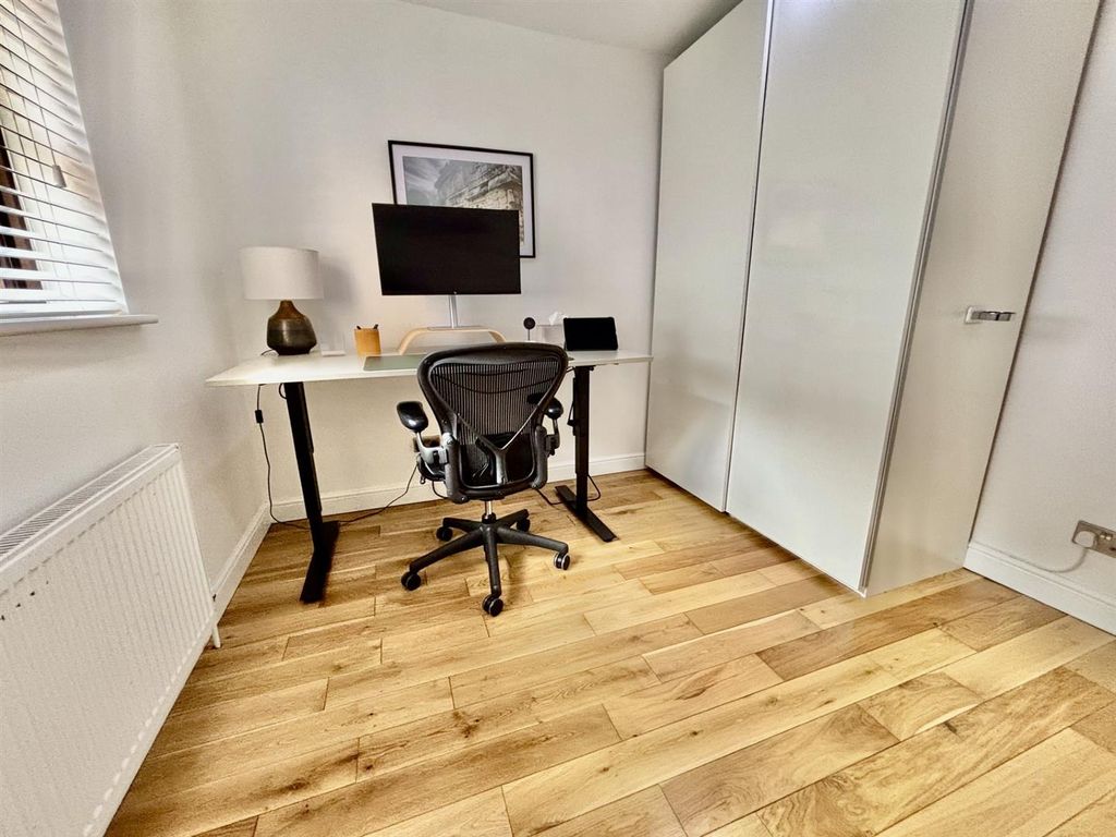 Additional image 11 of 2 bed flat for saleEsplanade, Rochester ME1