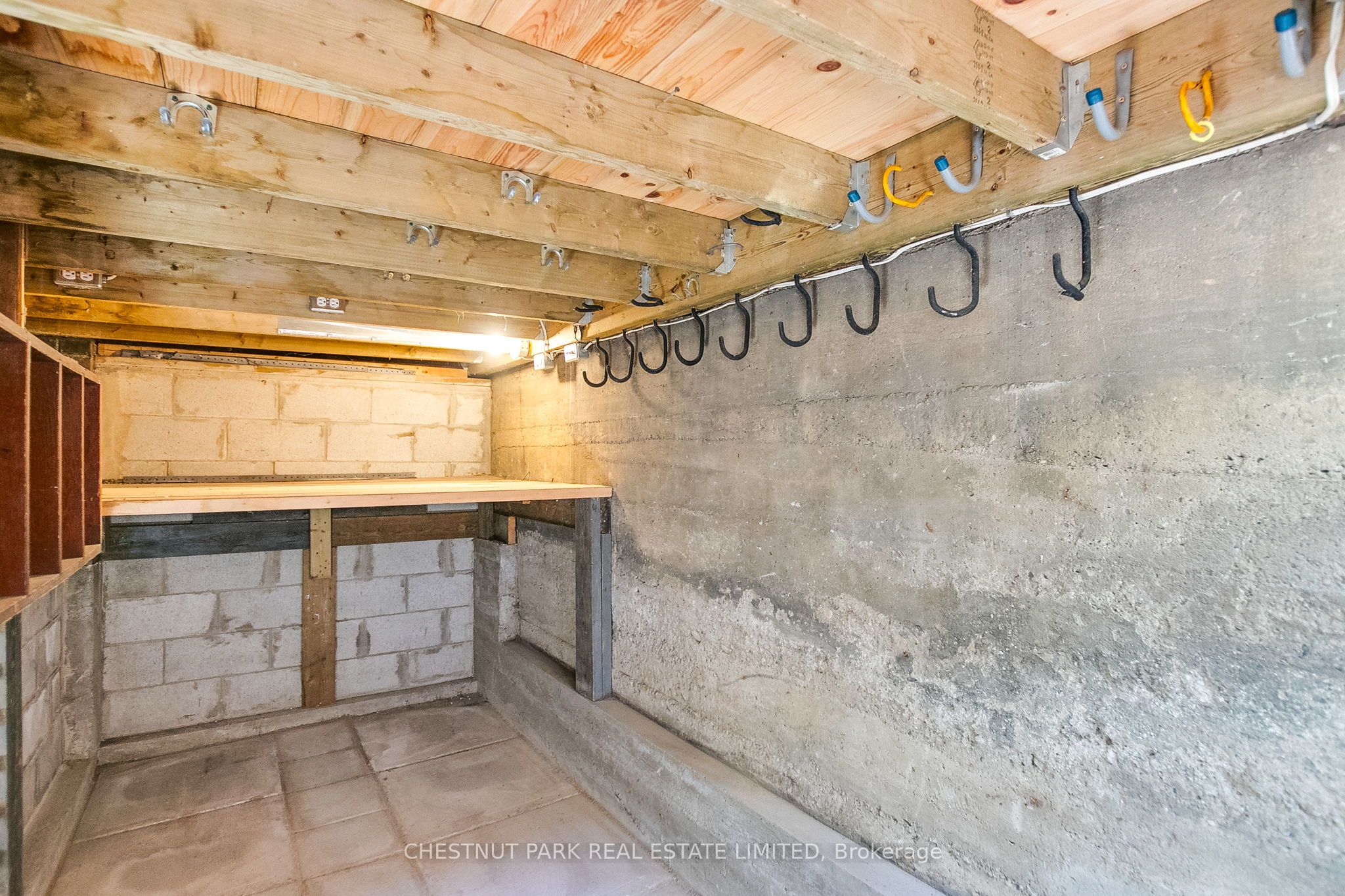 39 Devon Road, Toronto, ON, M4E 2J7 photo 4