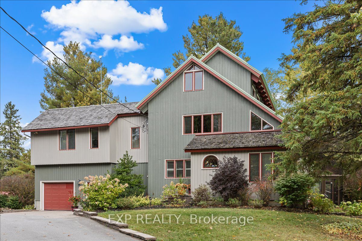 182 Spruce Ridge Road, Ottawa, ON, K0A 1L0