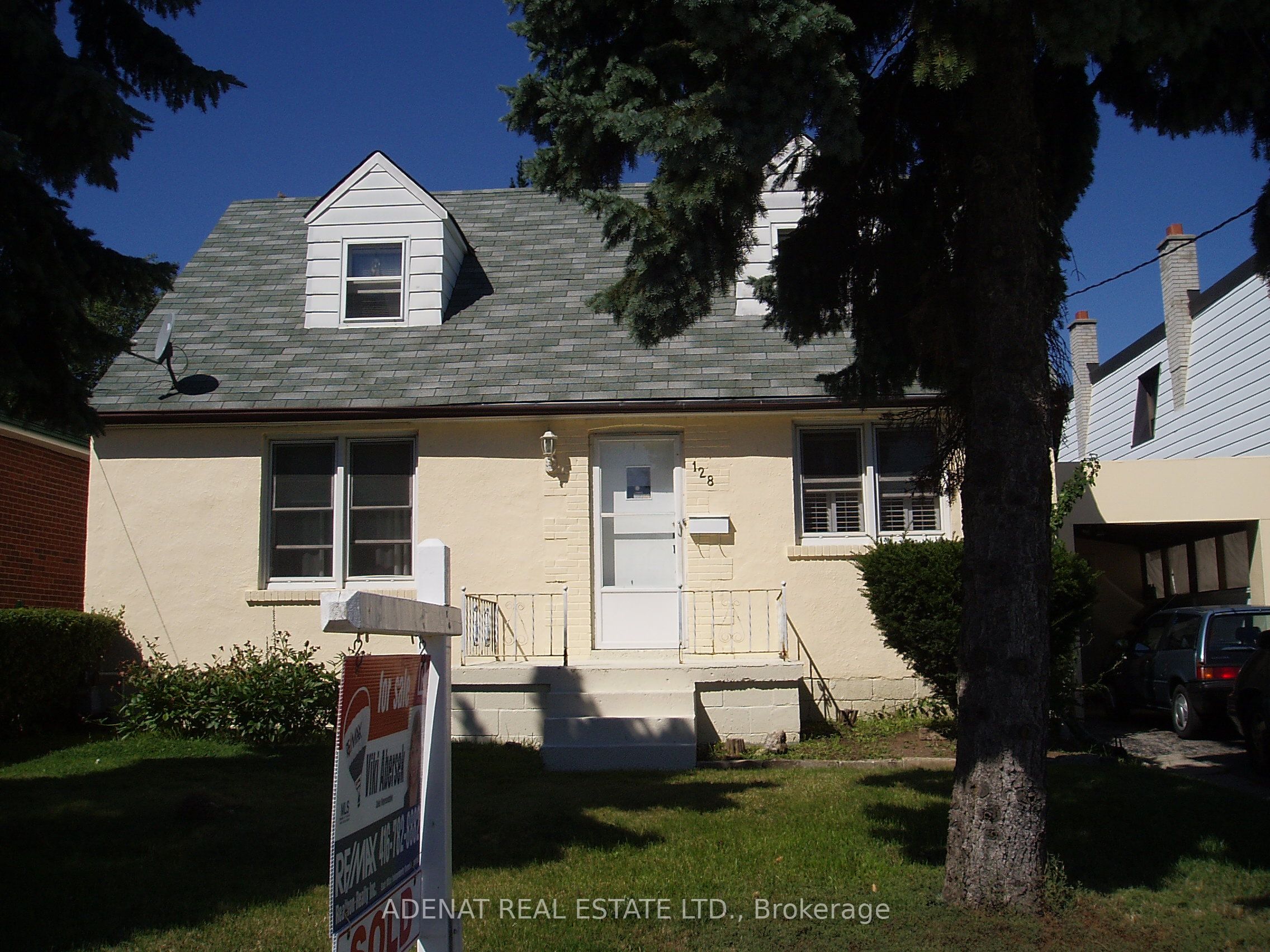 Bsmt-128 Ranee Avenue, Toronto, ON, M6A 1N4