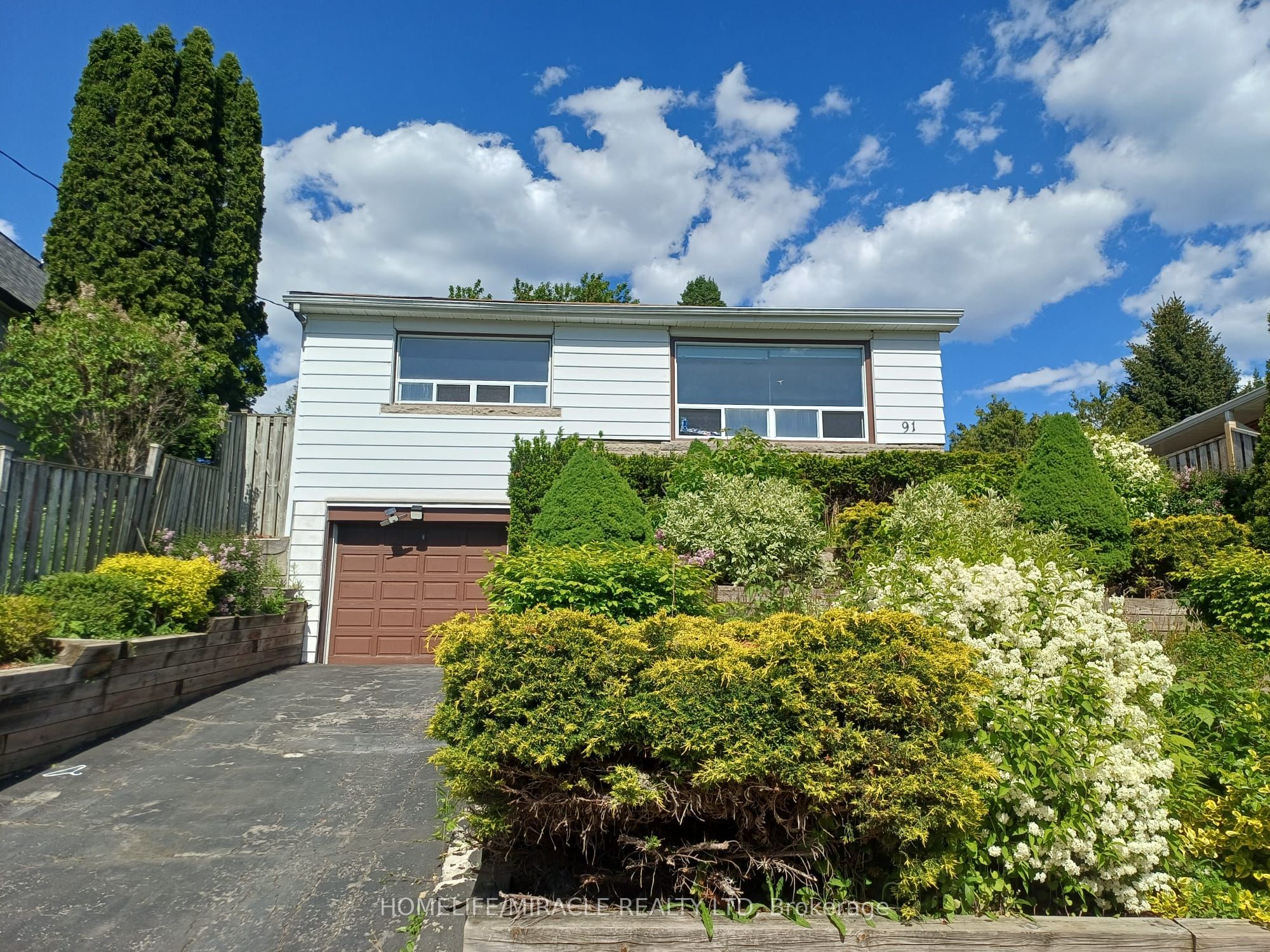 91 Pitt Avenue, Toronto, ON, M1L 2R5