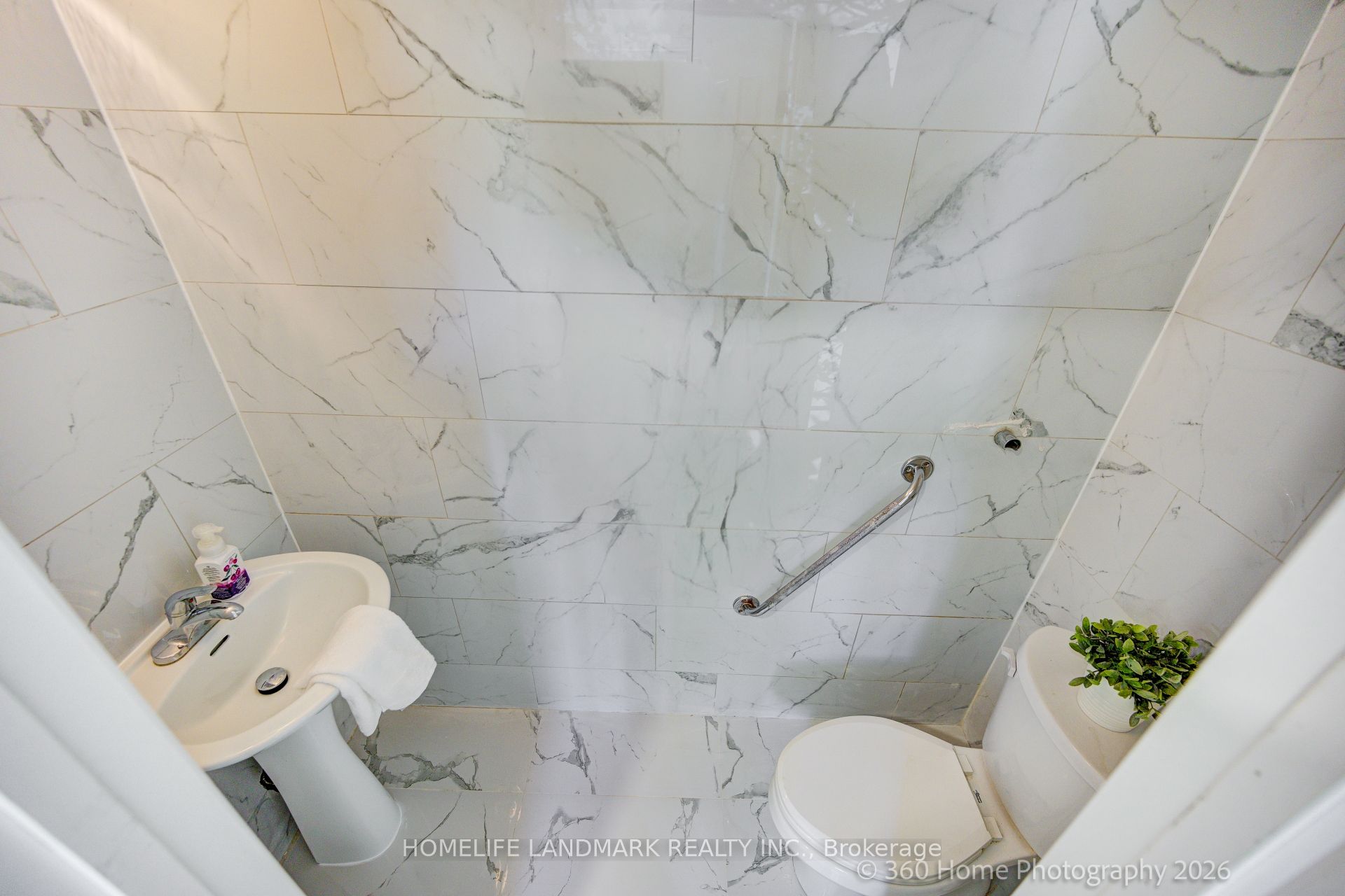 Additional image 5 of 423 Levanna Lane, Oakville, ON, L6H 6B8