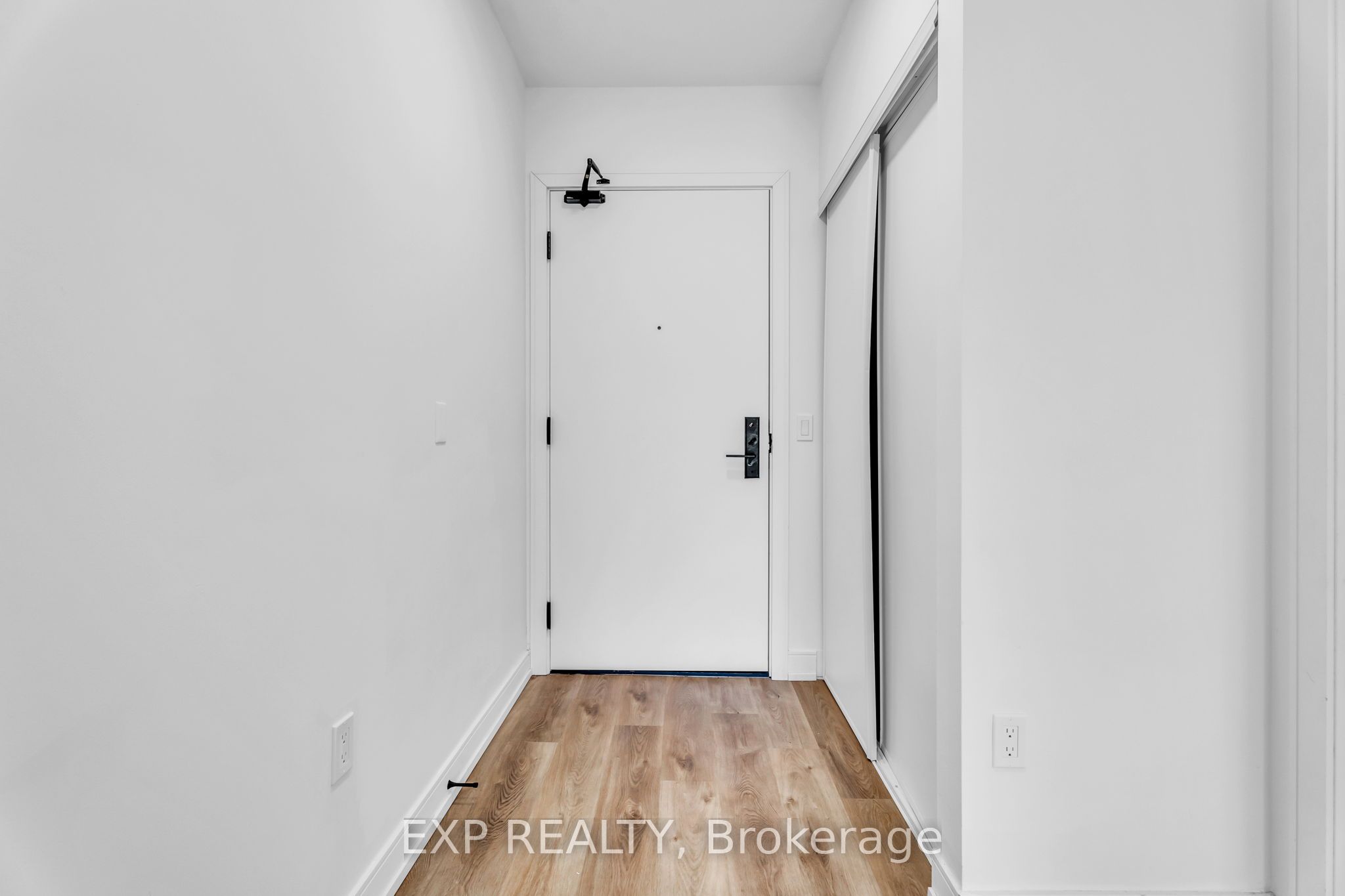 Additional image 3 of 828-1 Jarvis Street, Hamilton, ON, L8R 3J2