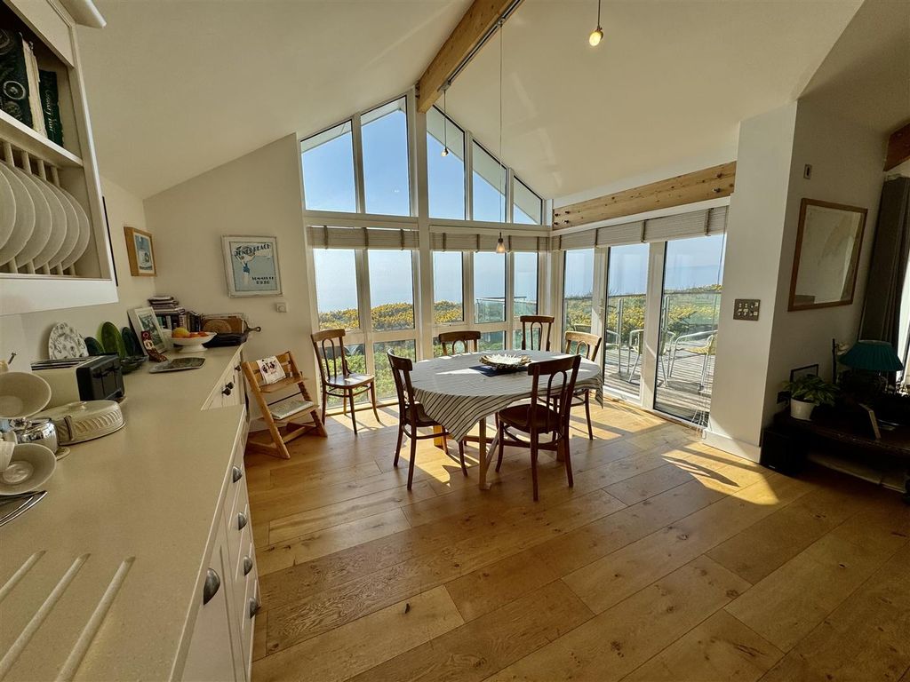 Additional image 6 of 4 bed detached house for sale12 Innes Estate, Pwllheli LL53