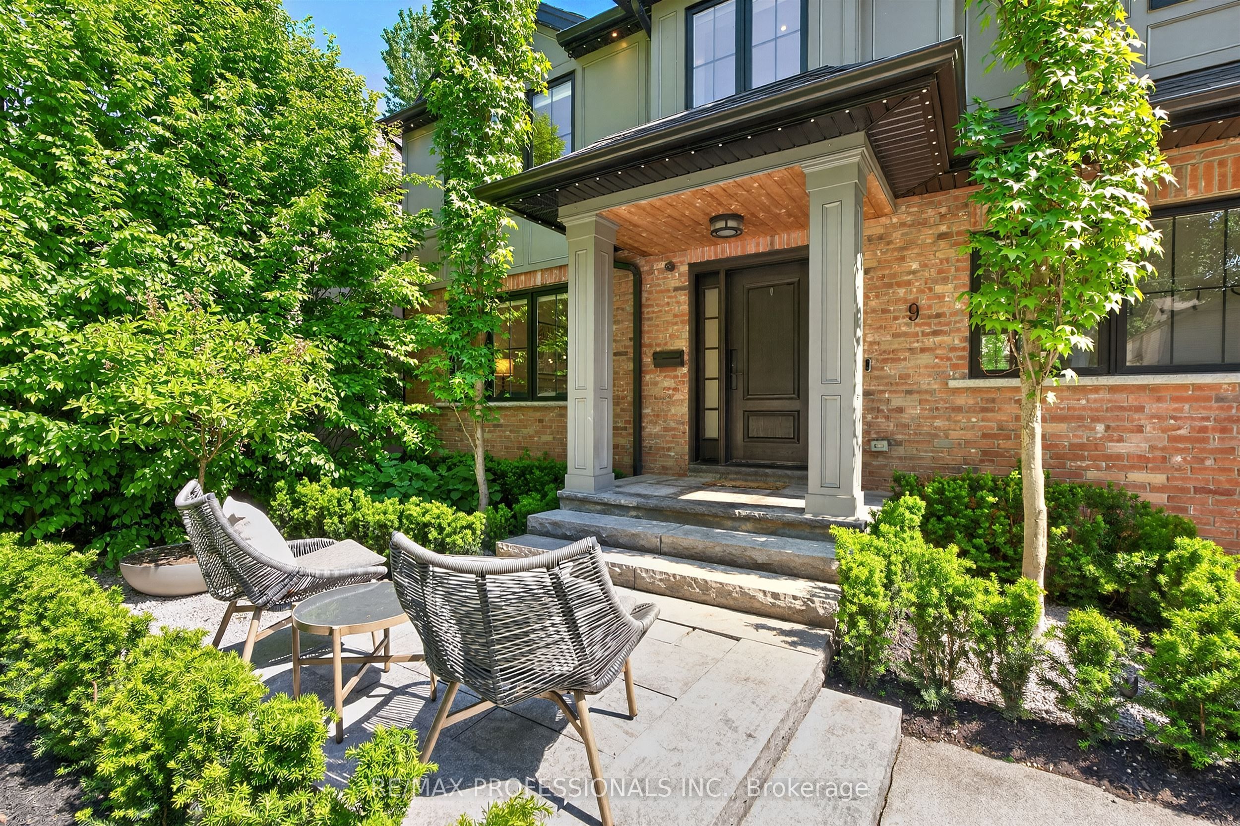 Additional image 3 of 9 Bernice Avenue, Toronto, ON, M8Y 1Z5