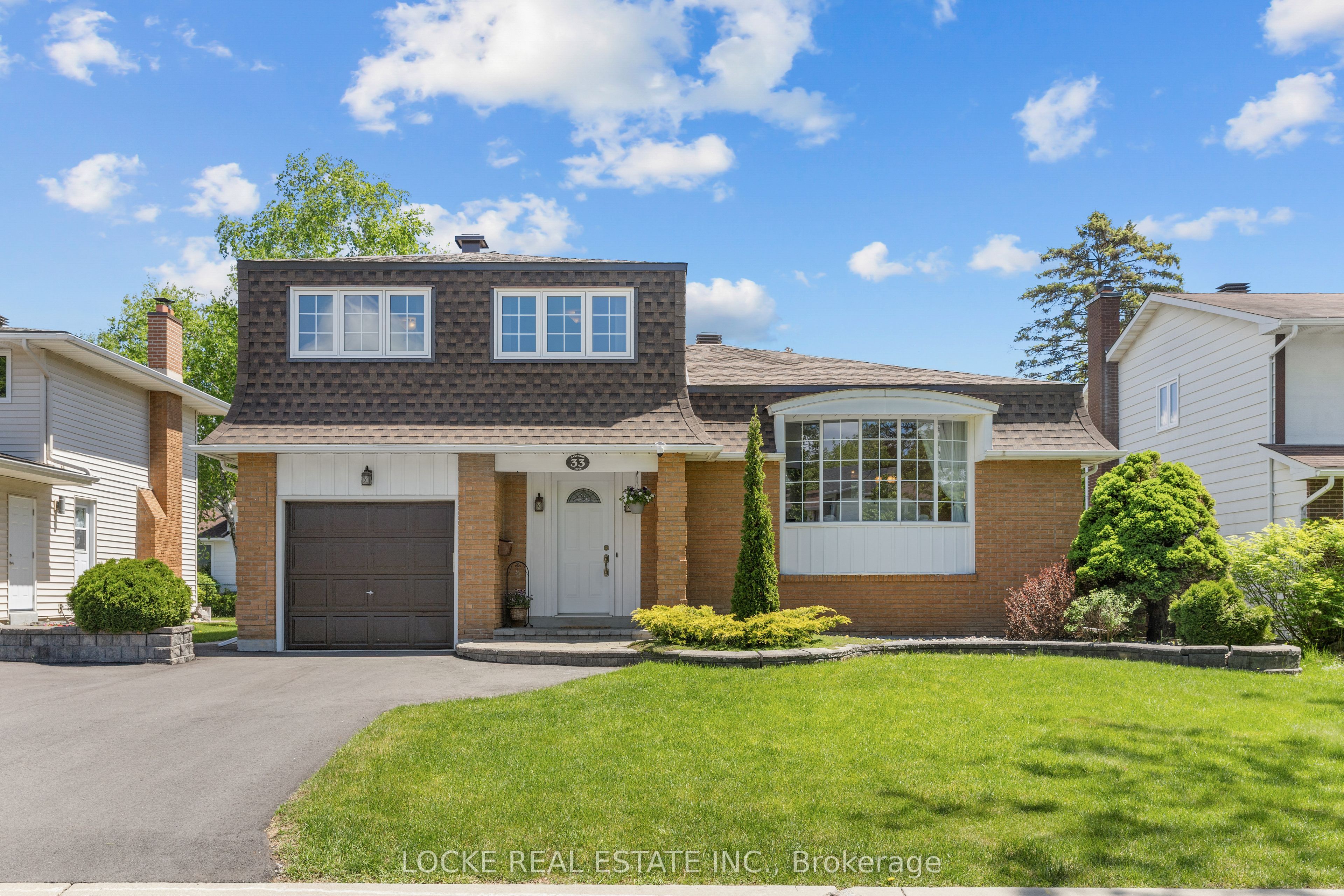 33 Eastpark Drive, Ottawa, ON, K1B 3Z6