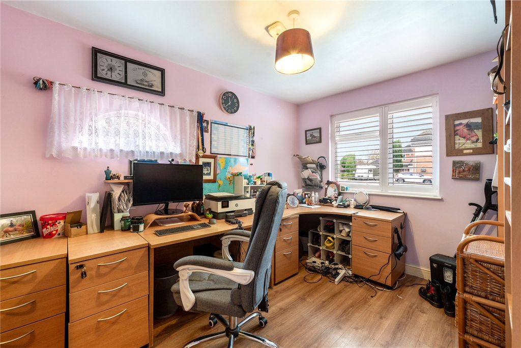 Additional image 10 of 5 bed detached house for saleFindon Close, Redditch, Worcestershire B97