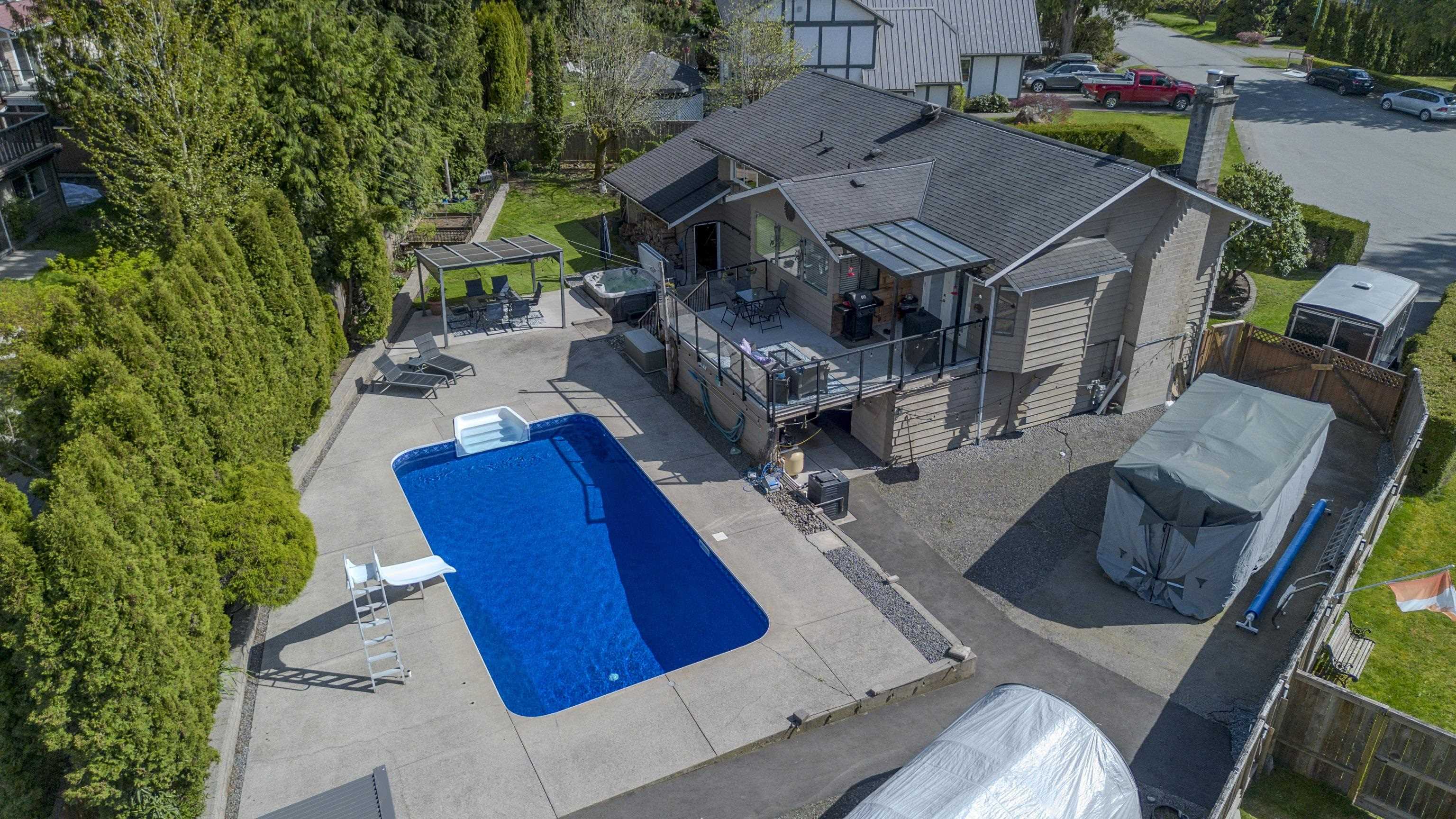 2541 Montrose Way, Squamish, BC, V0N 1T0