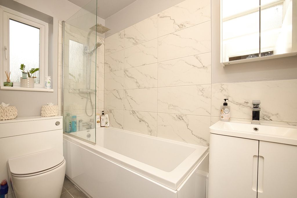 Additional image 12 of 3 bed semi-detached house for salePrestedge Avenue, Ramsgate, Kent CT11