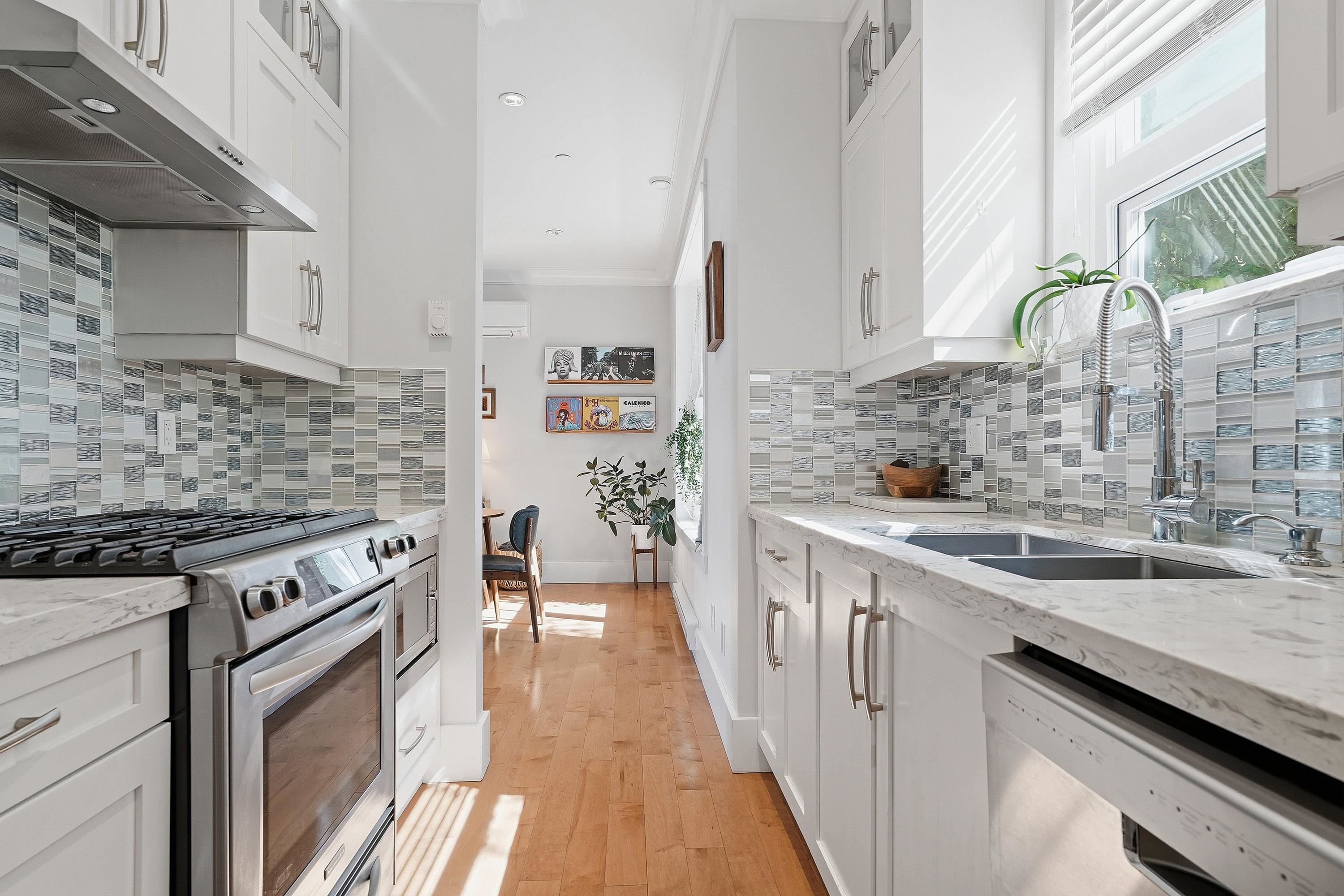 Additional image 3 of 1820 Woodland Drive, Vancouver, BC, V5N 3N7