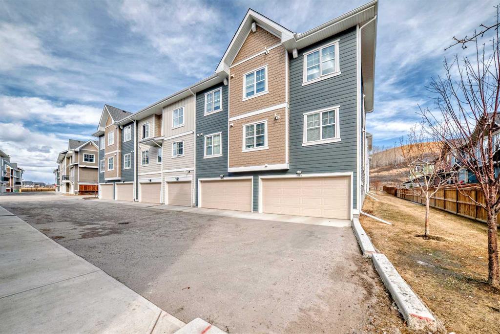410 Cranbrook Walk SE, Calgary, AB, T3M 2V5 photo 4