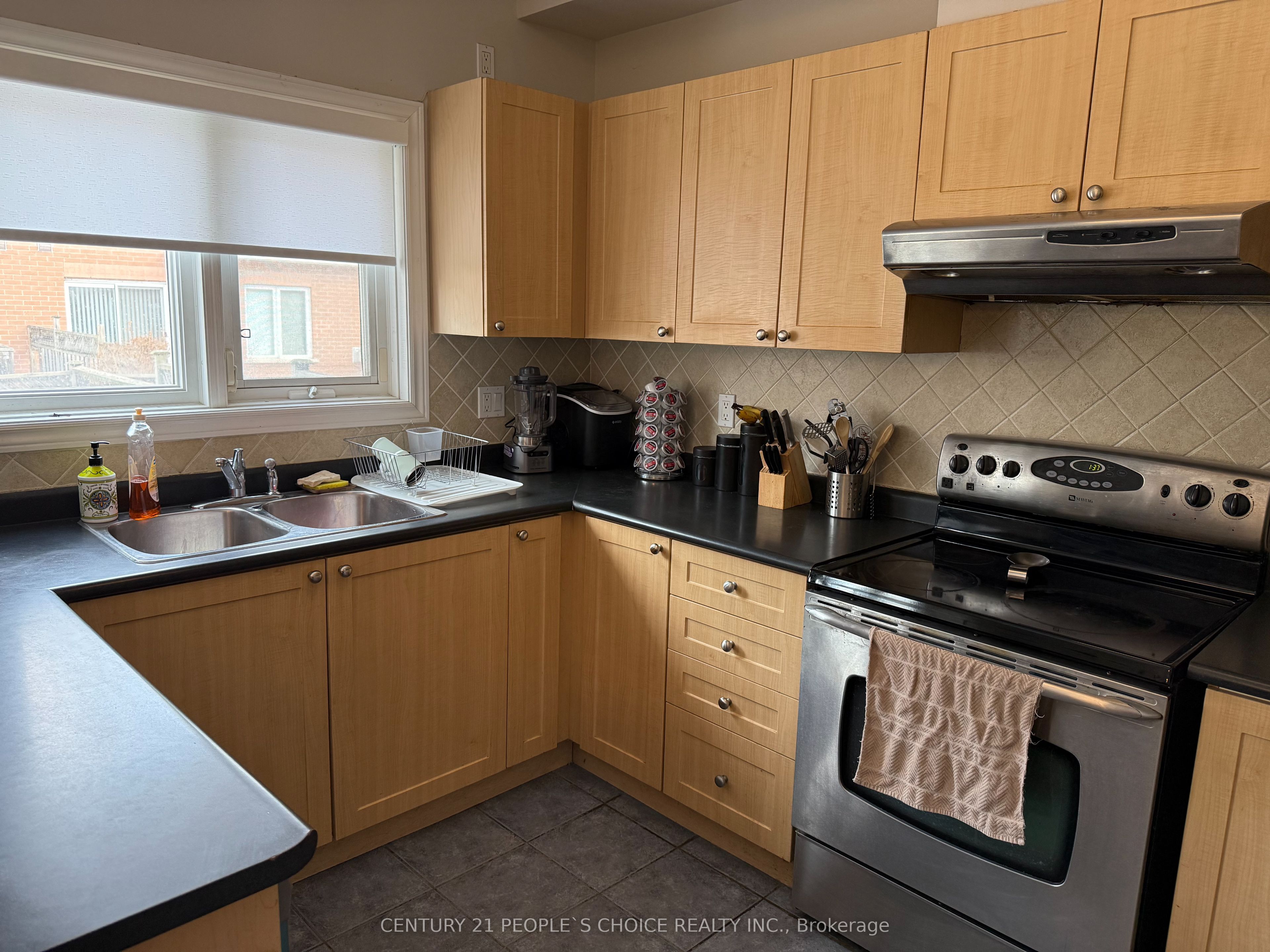 76 Daniel Reaman Crescent NW, Vaughan, ON, L4J 8T9 photo 5