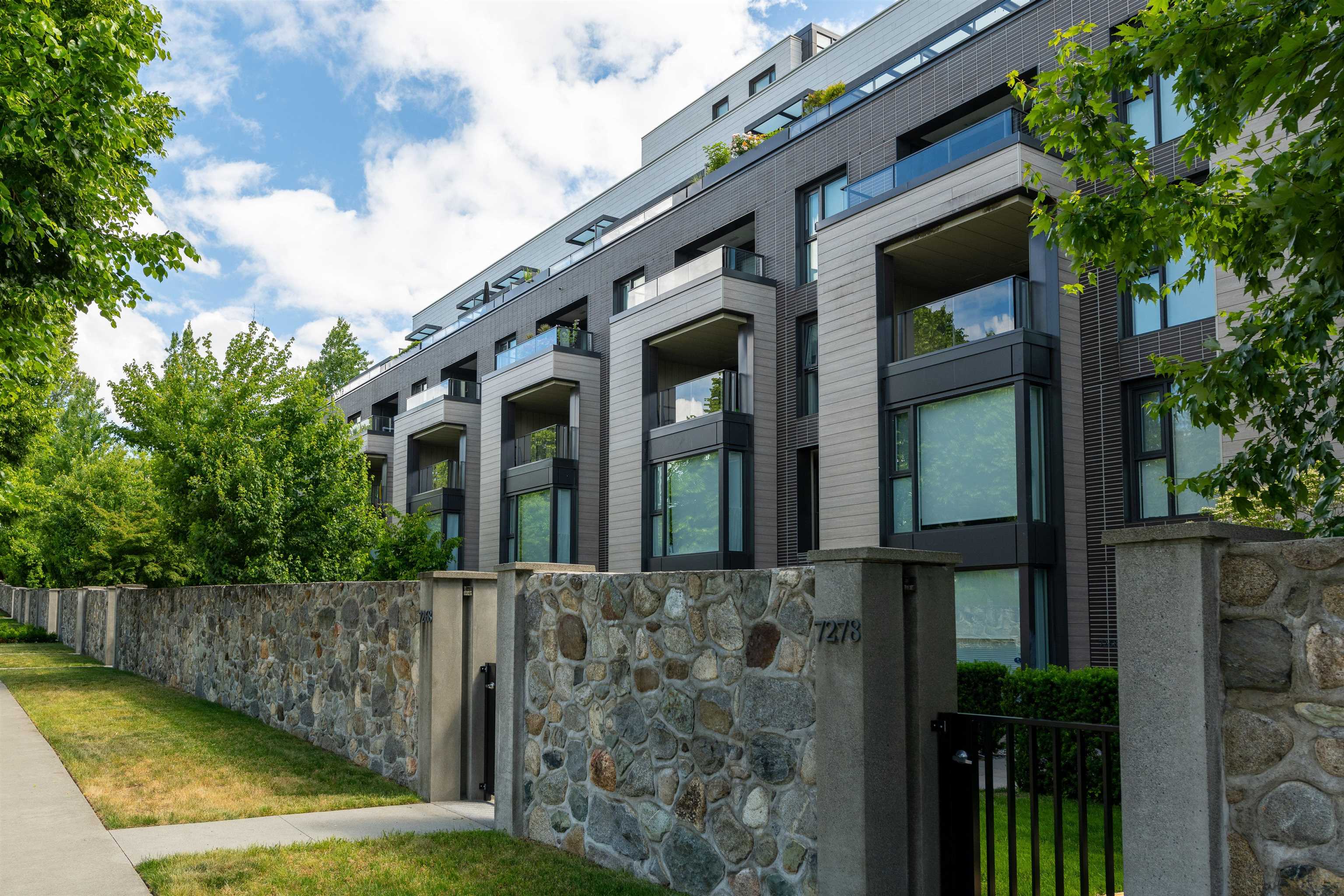 Additional image 3 of 202-7228 Adera Street, Vancouver, BC, V6P 0H8