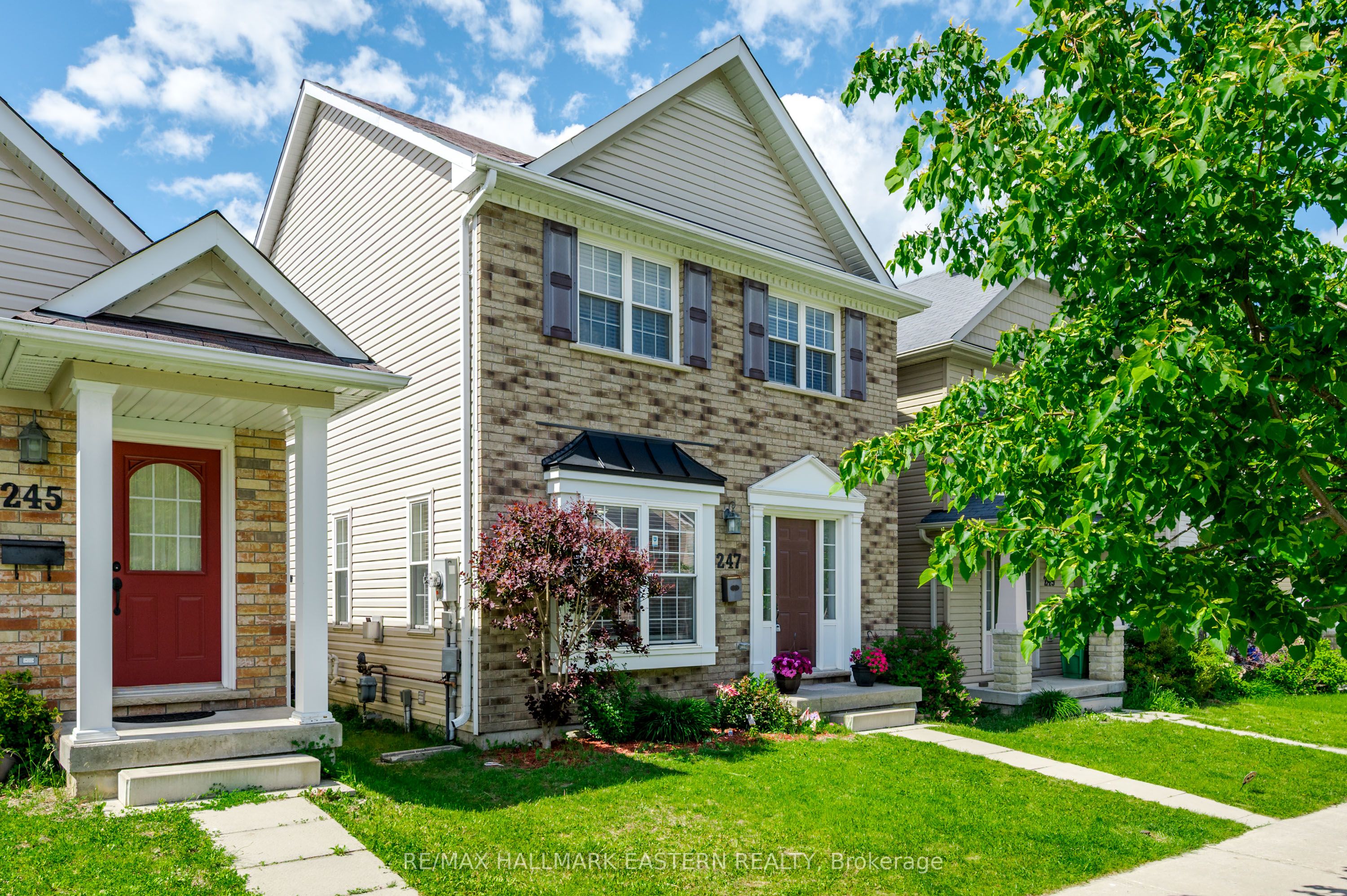 247 Bowen Drive, Peterborough, ON, K9H 0B8 photo 3