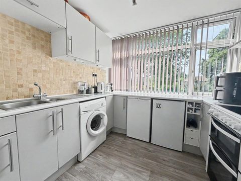 St Martins Court, Bath BA2