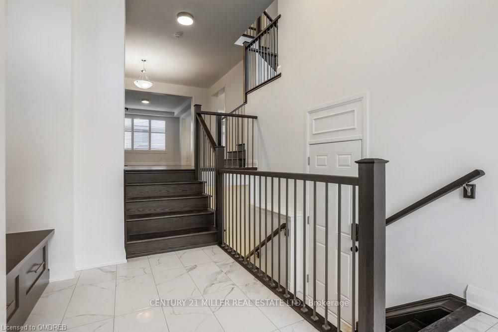 Additional image 4 of 1483 Varelas Passage, Oakville, ON, L6H 3S2
