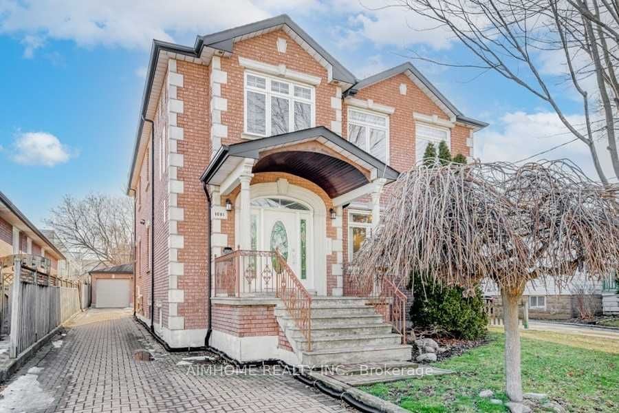 1081 Glencairn Avenue, Toronto, ON, M6B 2B1