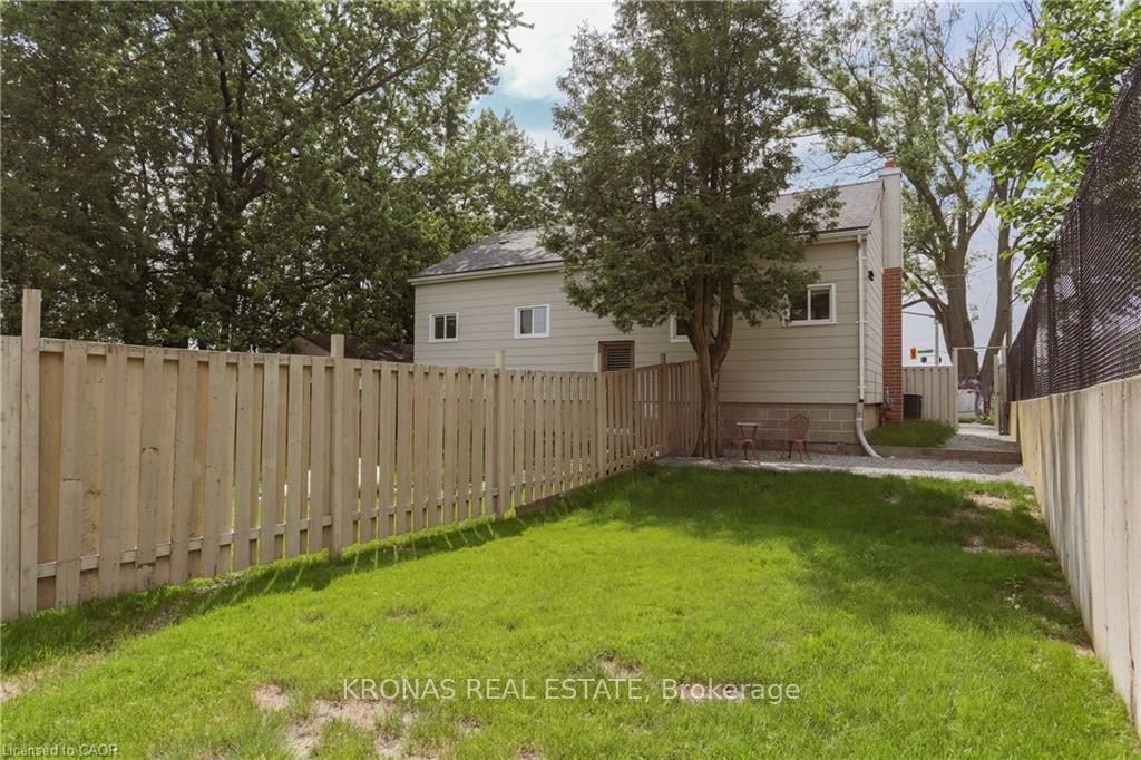 Additional image 3 of 1175 Garner Road E, Hamilton, ON, L9G 3K9