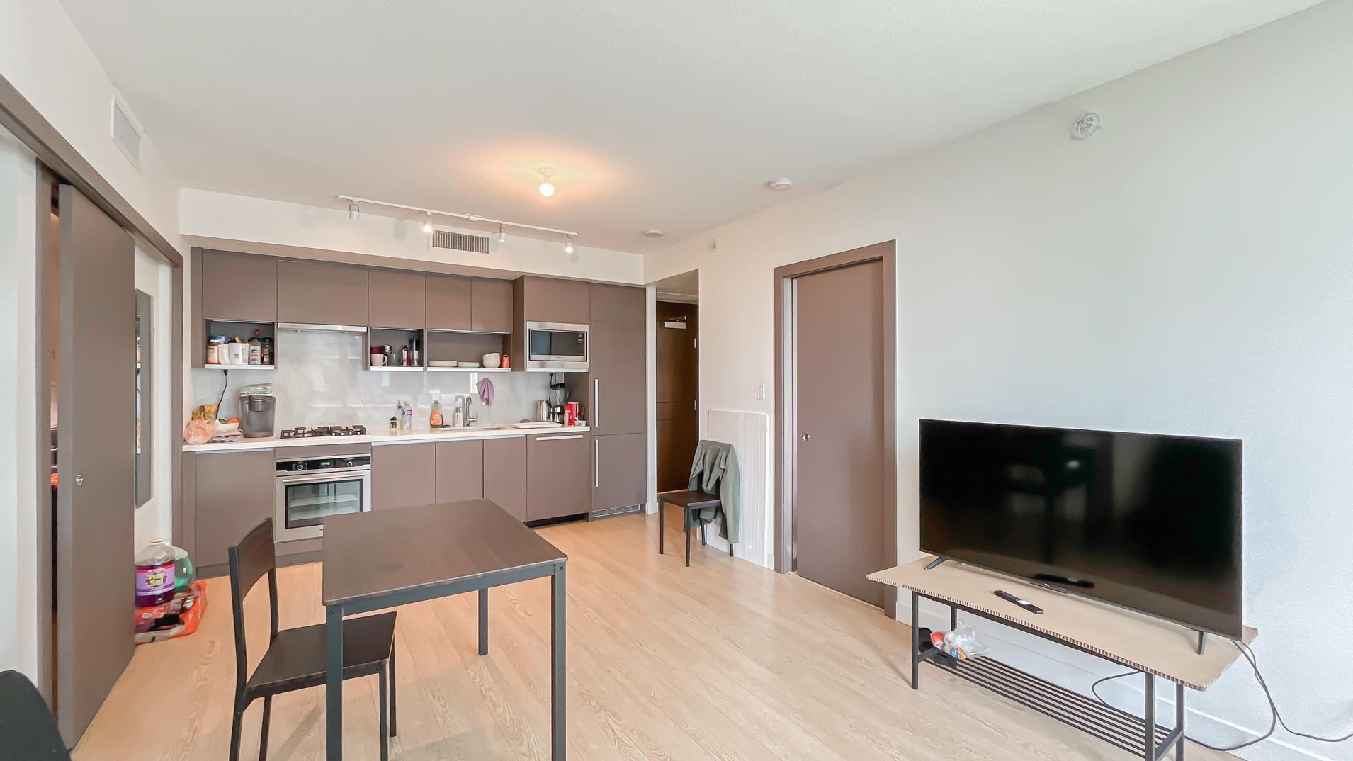 Additional image 4 of 805-68 Smithe Street, Vancouver, BC, V6B 0P4