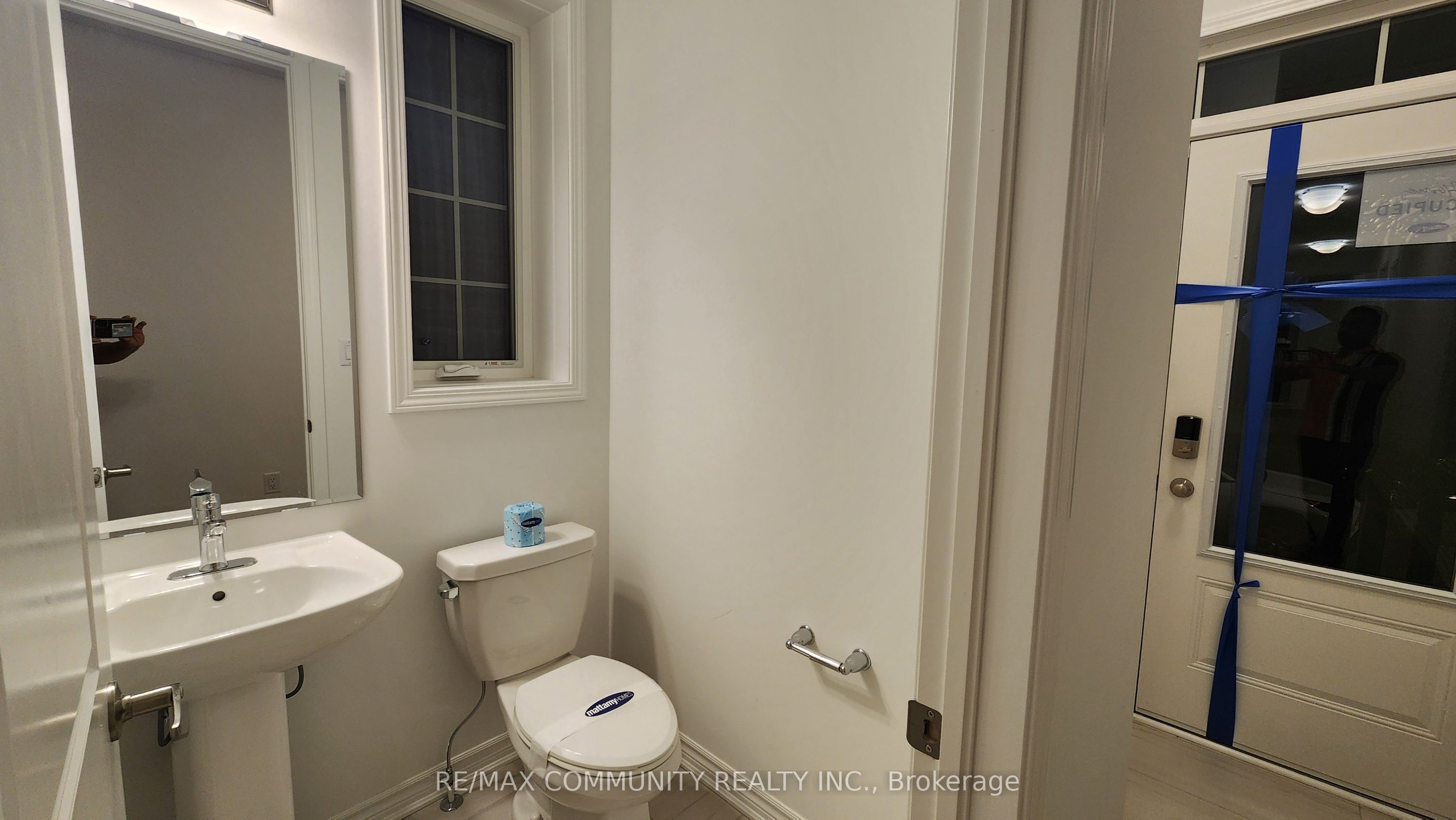 Additional image 4 of 1766 Mineral Spgs Way, Pickering, ON, L1X 0T6