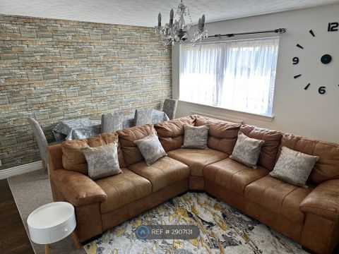 North Anderson Drive, Aberdeen AB16