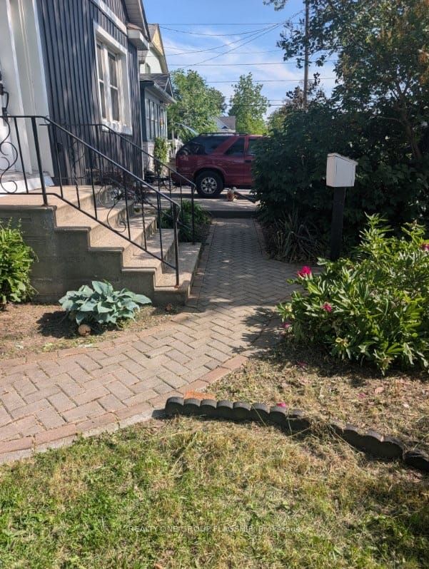 Additional image 2 of 4774 Third Avenue, Niagara Falls, ON, L2E 4L6