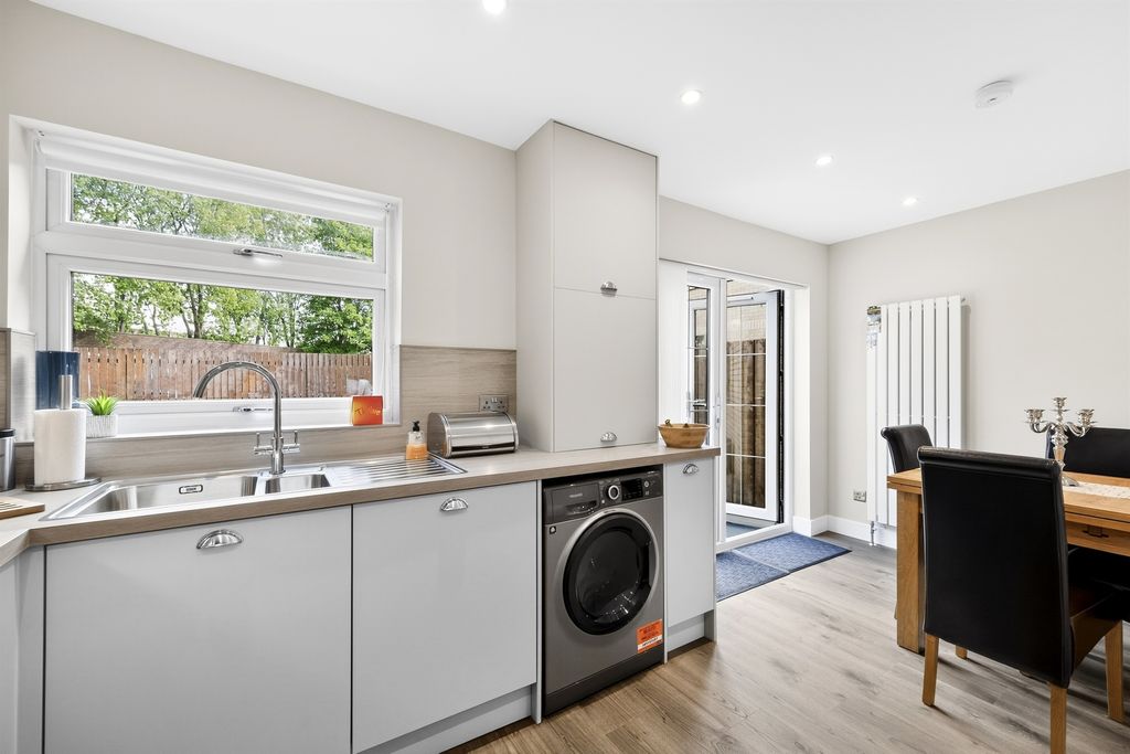 Additional image 6 of 3 bed detached house for saleGreenlaw Crescent, Paisley PA1