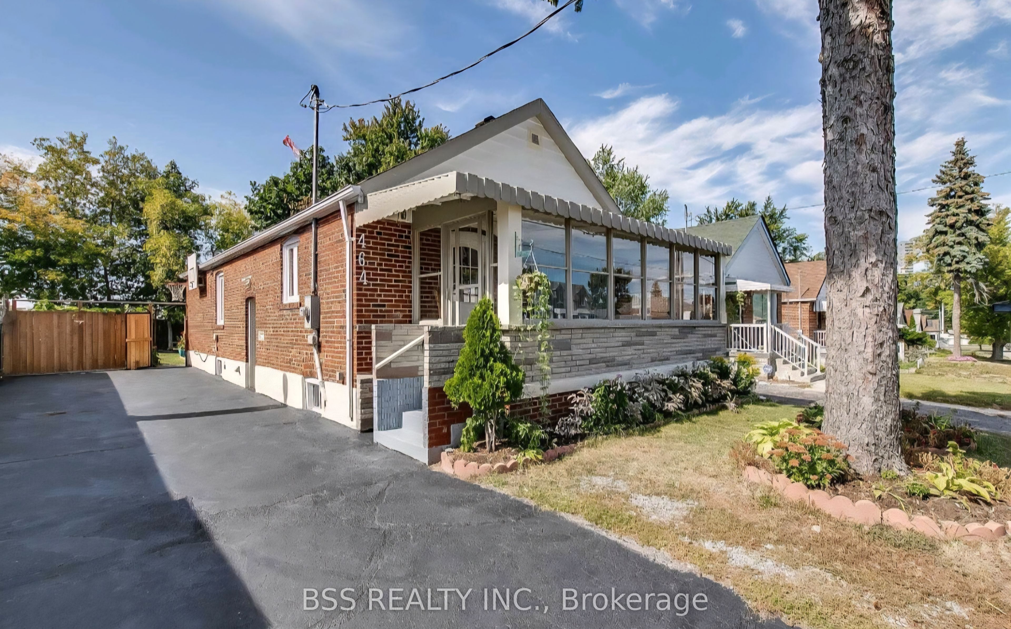 464 Warden Avenue, Toronto, ON, M1L 3Z1