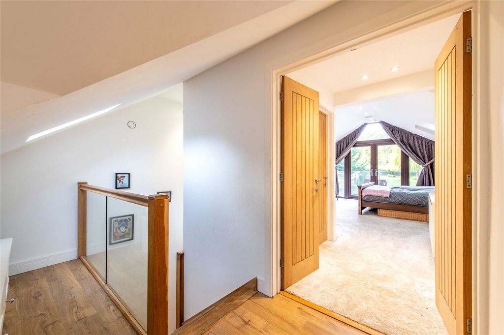 Additional image 10 of 5 bed detached house for saleMaidstone Road, Rochester, Kent ME1