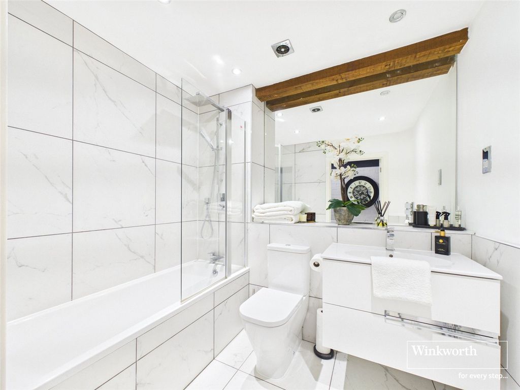 Additional image 16 of 2 bed flat for saleSimmonds Malthouse, Fobney Street, Reading, Berkshire RG1