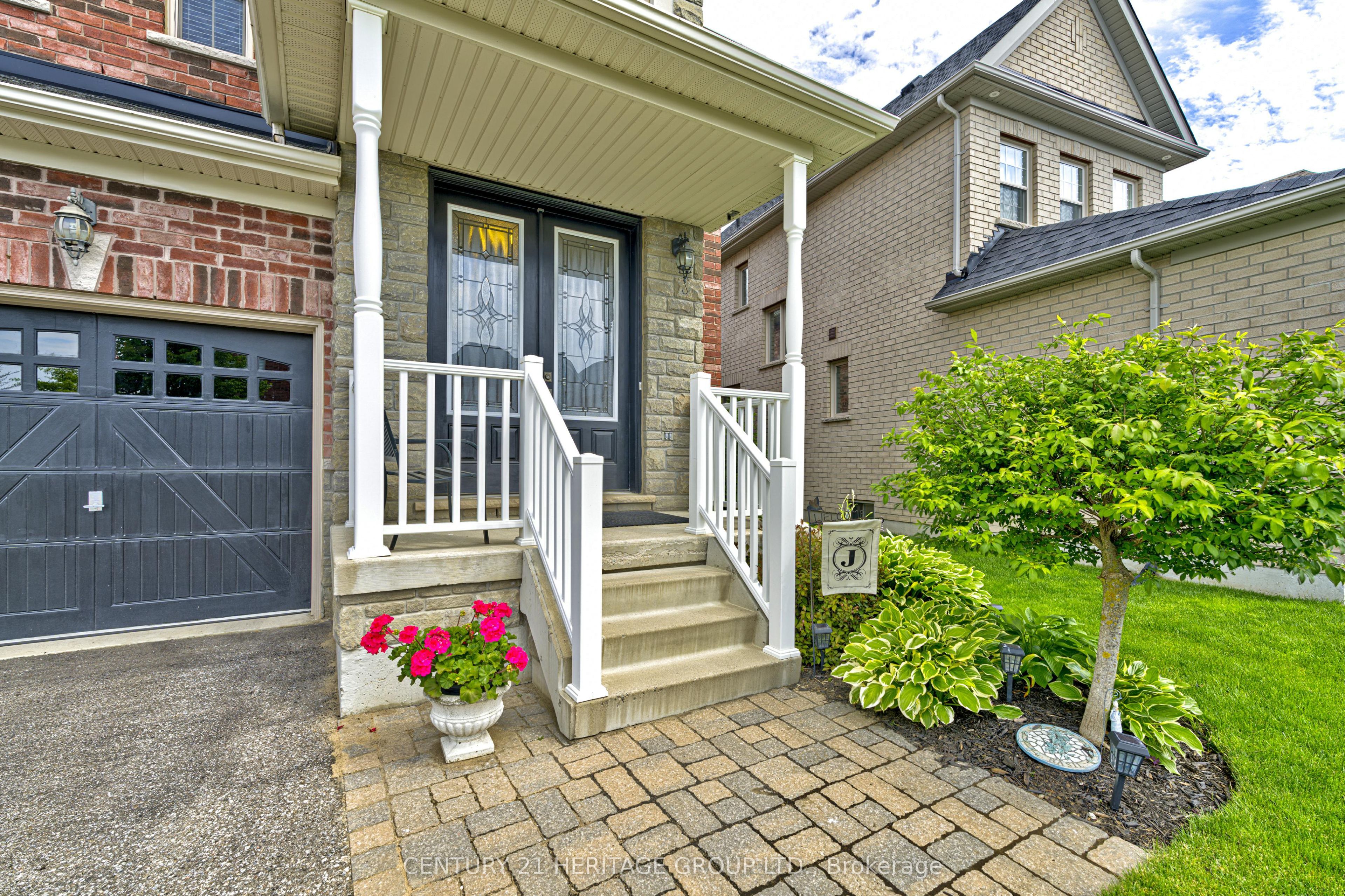 28 Boyces Creek Court, Caledon, ON, L7C 3S2 photo 3