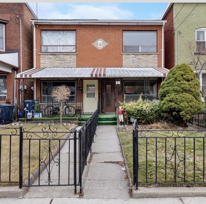 Main-81 Palmerston Avenue, Toronto, ON, M6J 2J2