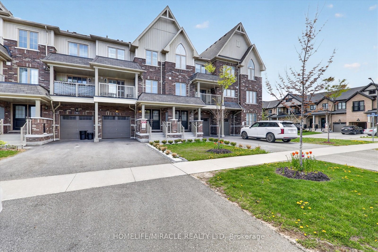 73 Sutcliffe Drive, Whitby, ON, L1R 0R4 photo 2
