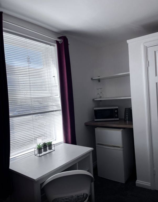 Additional image 4 of 5 bed terraced house for saleBedford Road, Reading RG1