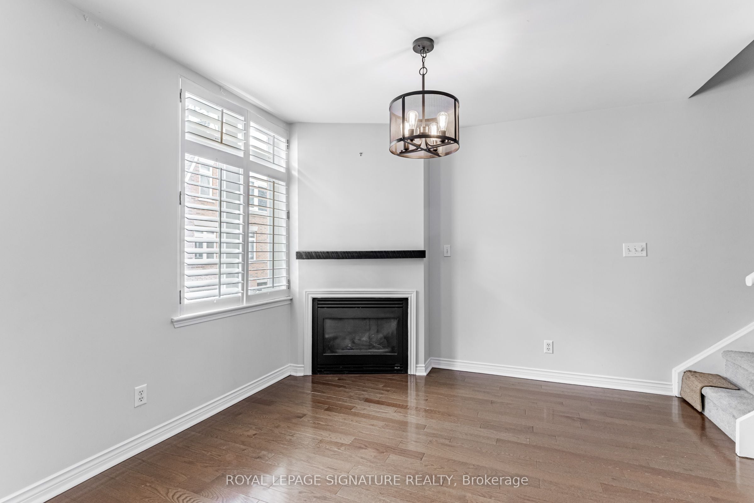 23-100 Redpath Avenue, Toronto, ON, M4S 2J7 photo 3