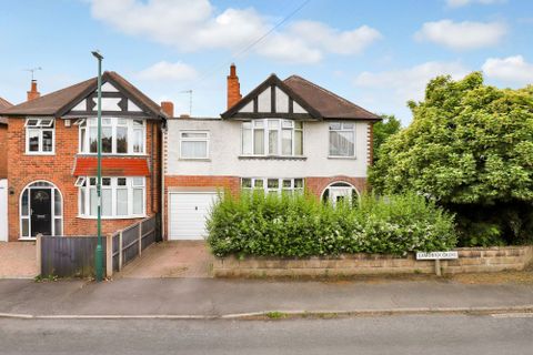 Lamorna Grove, Nottingham NG11