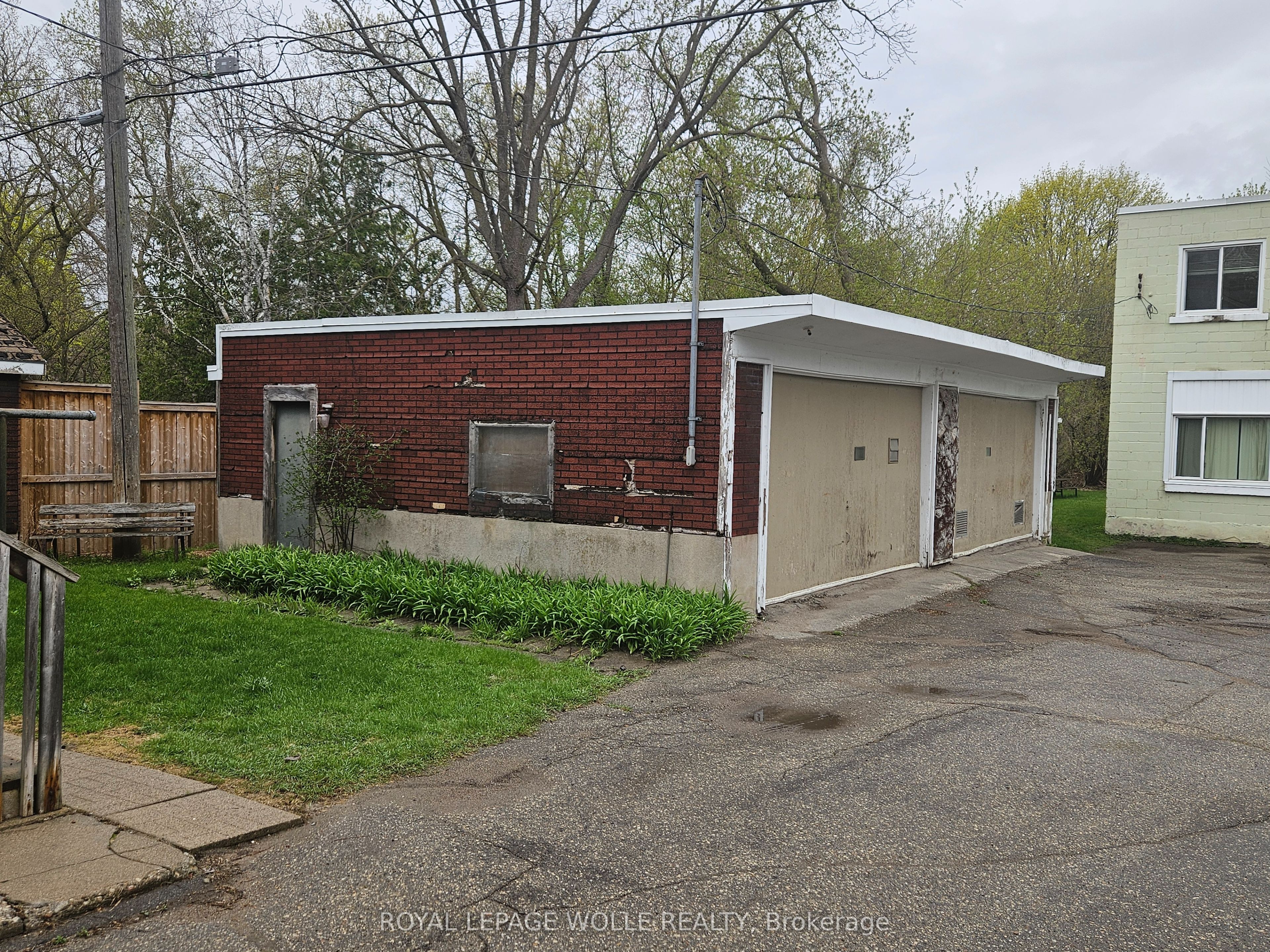 152 Homewood Avenue, Kitchener, ON, N2M 1W9 photo 3