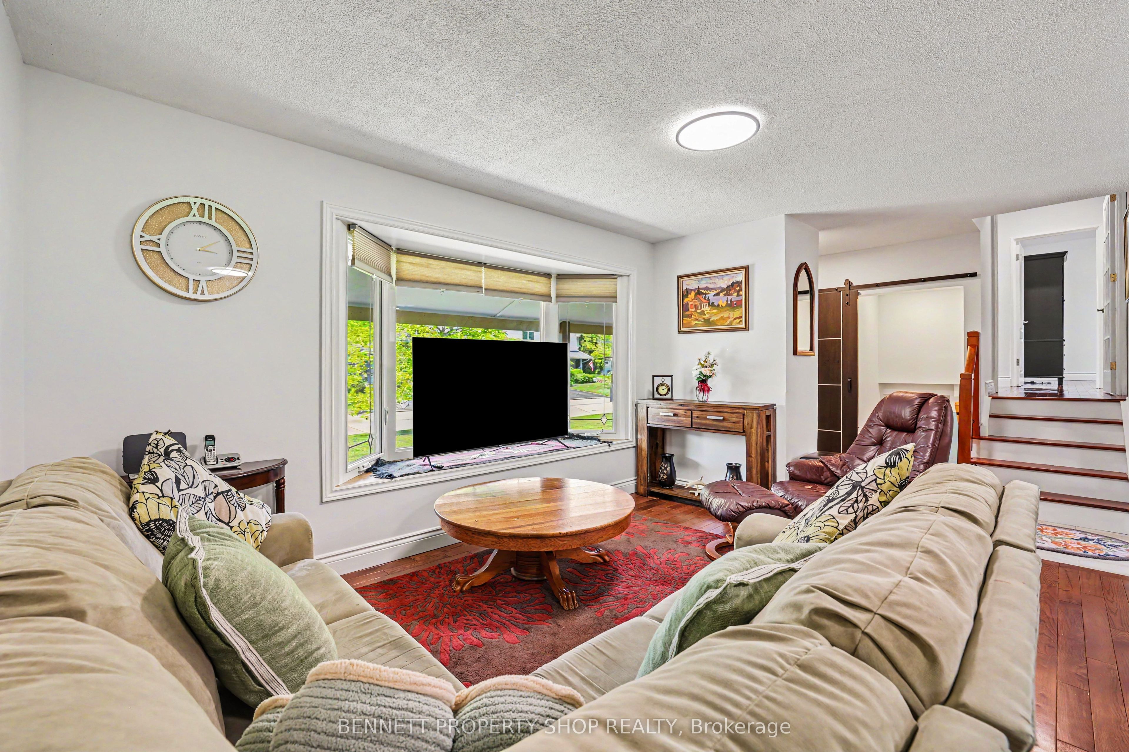 Additional image 6 of 2736 Stone Crescent, Ottawa, ON, K2H 6Z1