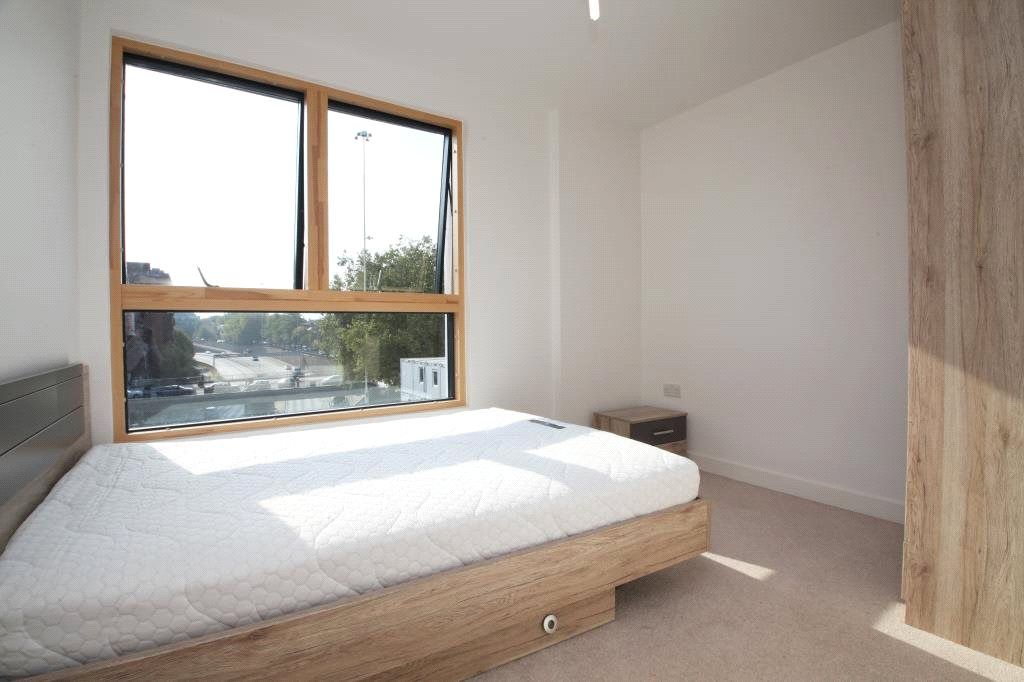 Additional image 7 of 3 bed flat for sale20 Alfred Street, Reading, Berkshire RG1