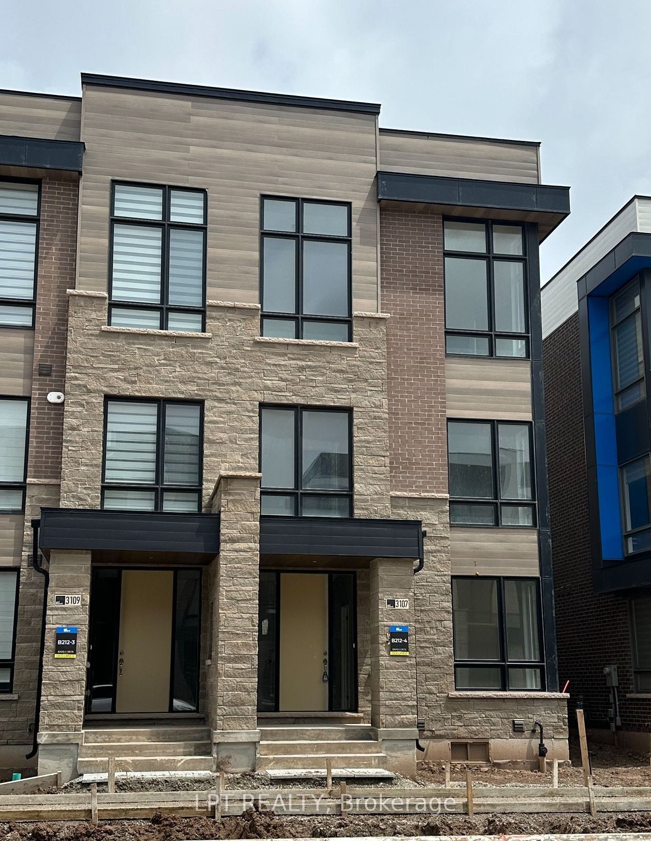 3107 Meadowridge Drive, Oakville, ON, L6H 7Z5