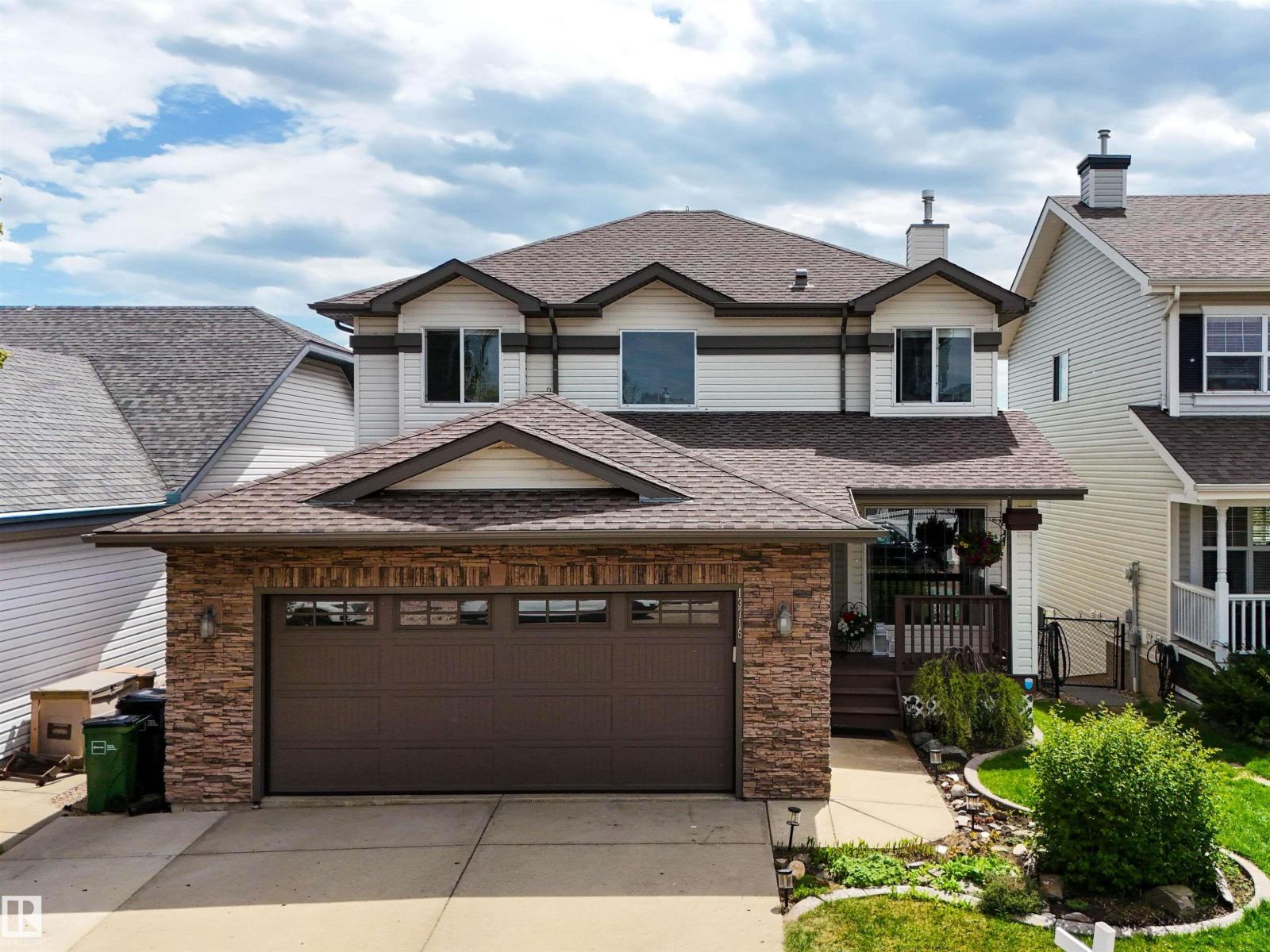 13715 149 Avenue NW, Edmonton, AB, T6V1R2