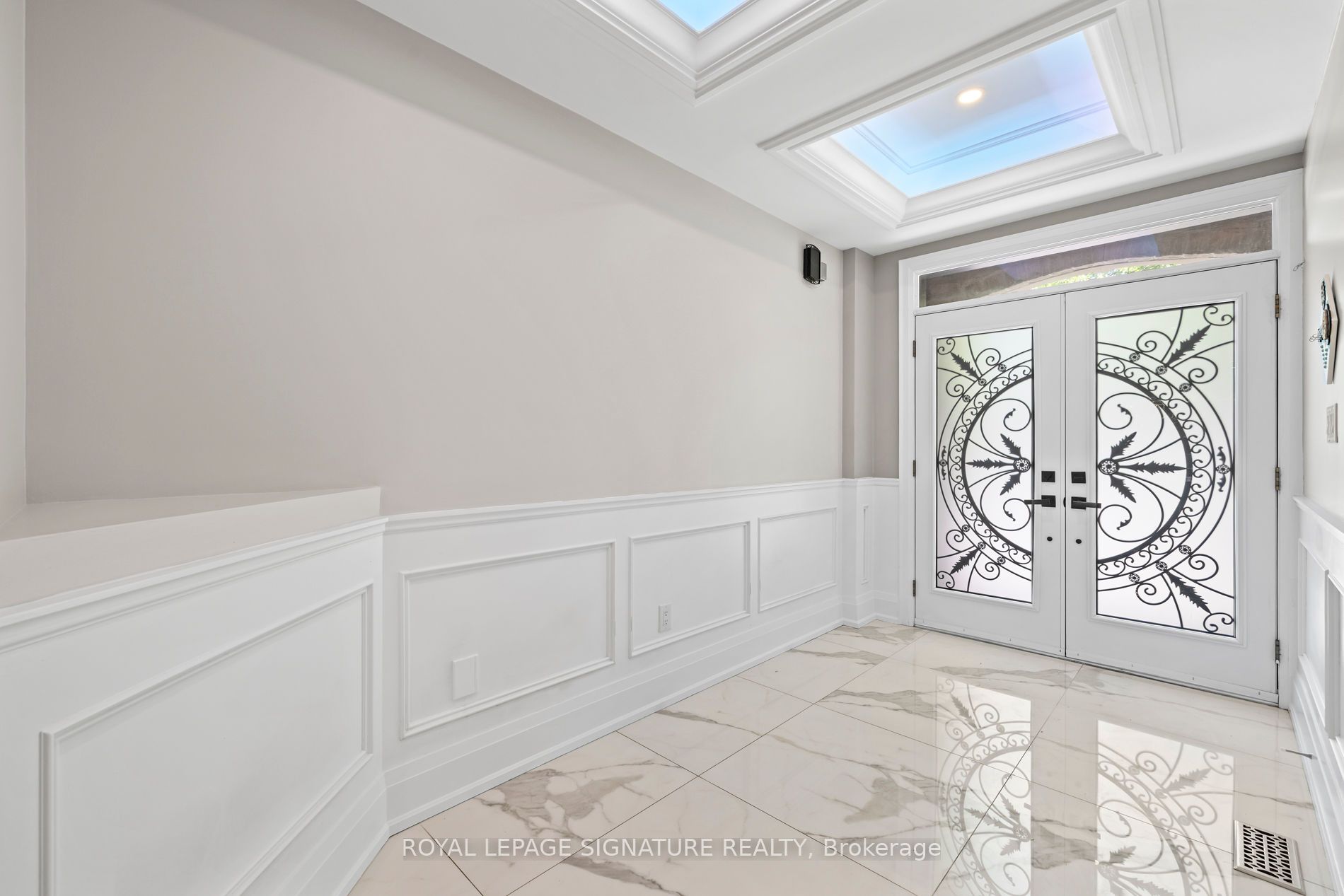 Additional image 4 of 2480 Upper Valley Crescent, Oakville, ON, L6H 7P2