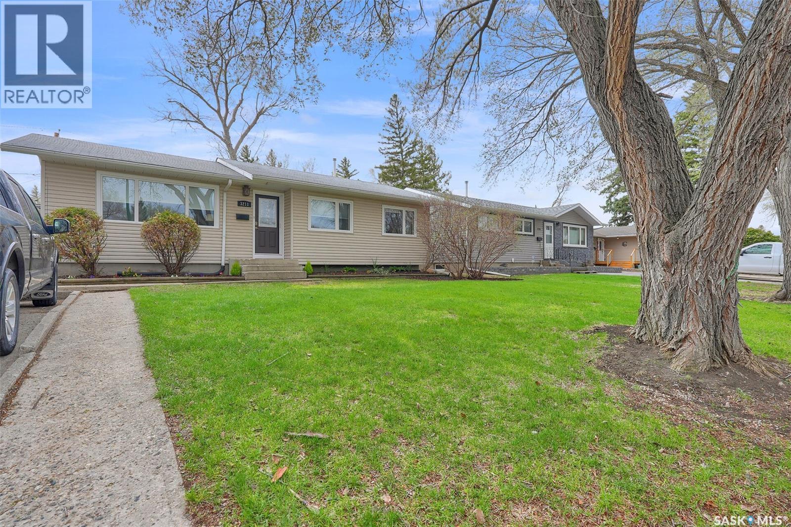 Additional image 4 of 3211 29th Avenue, Regina, SK, S4S2P1