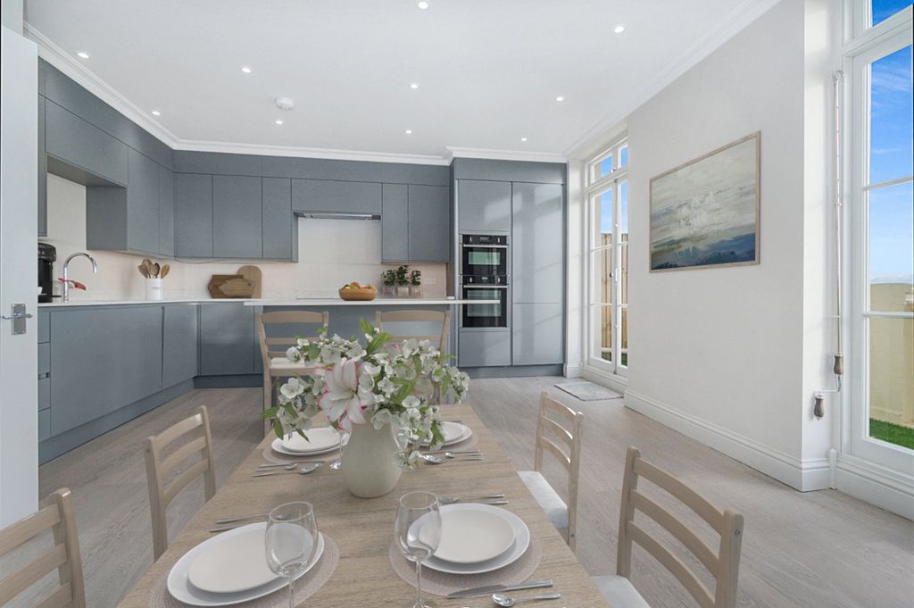 Additional image 8 of 3 bed flat for saleWestcliff Terrace Mansions, Pegwell Road, Ramsgate, Kent CT11