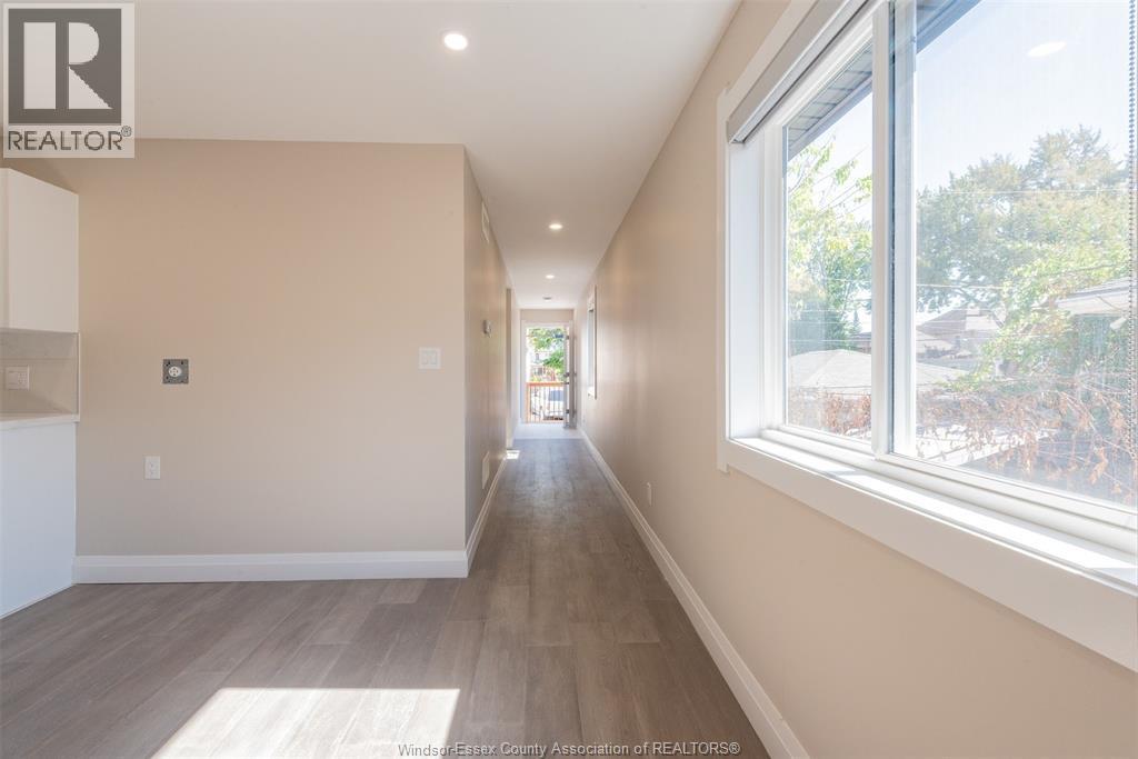 A-912 Hall Avenue, Windsor, ON, N9A2M5 photo 4