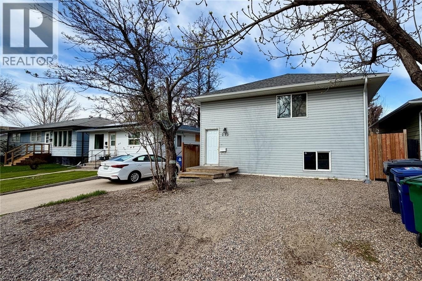 Additional image 7 of 215 V Avenue N, Saskatoon, SK, S7L3E5